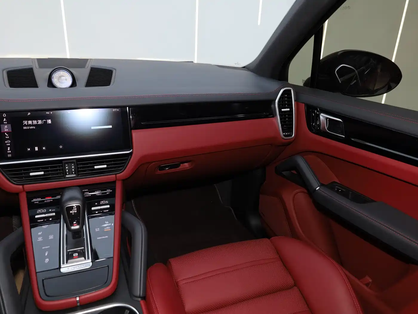 Porsche Cayenne 2019 Cayenne 3.0T фото 20
