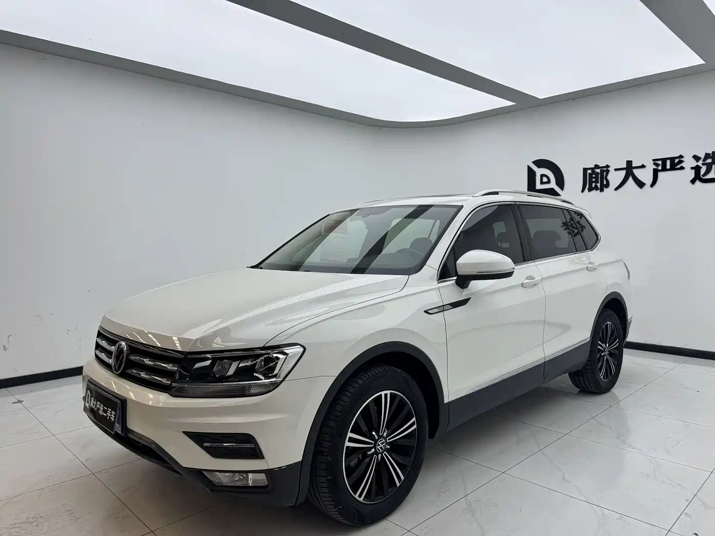 Volkswagen Tiguan L 2021 330TSI Automatic 2WD Smart