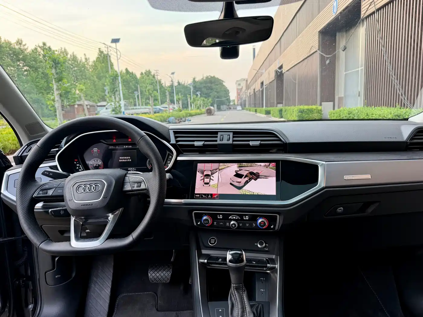 Audi Q3 2022 35 TFSI Fashion Dynamic фото 5