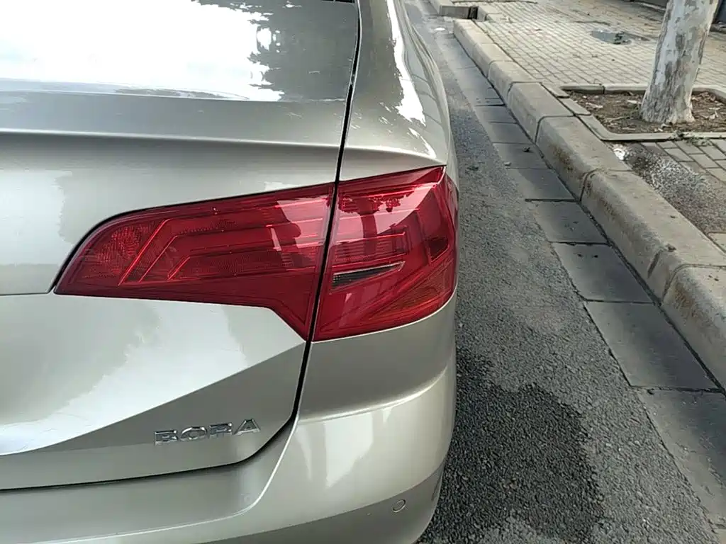 Photo 8 - Volkswagen Bora