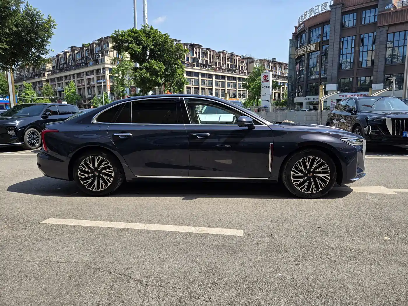 Hongqi H5 2023 2.0T Auto Smart Connect Flagship фото 4