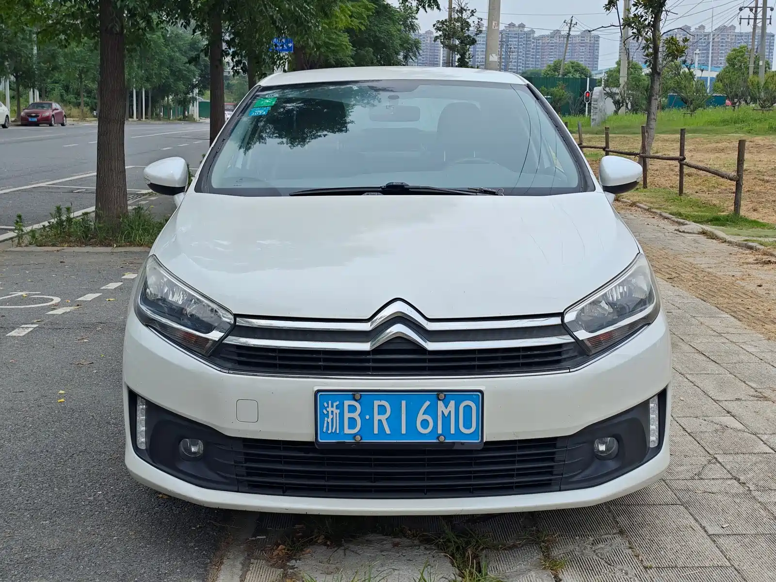 Photo 2 - Citroën C4 C-Quatre