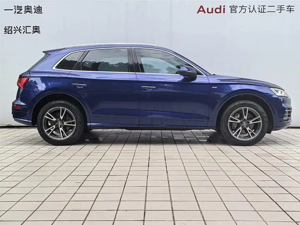 Audi Q5L 2018 40 TFSI Prestige Fashion (China V) фото 2