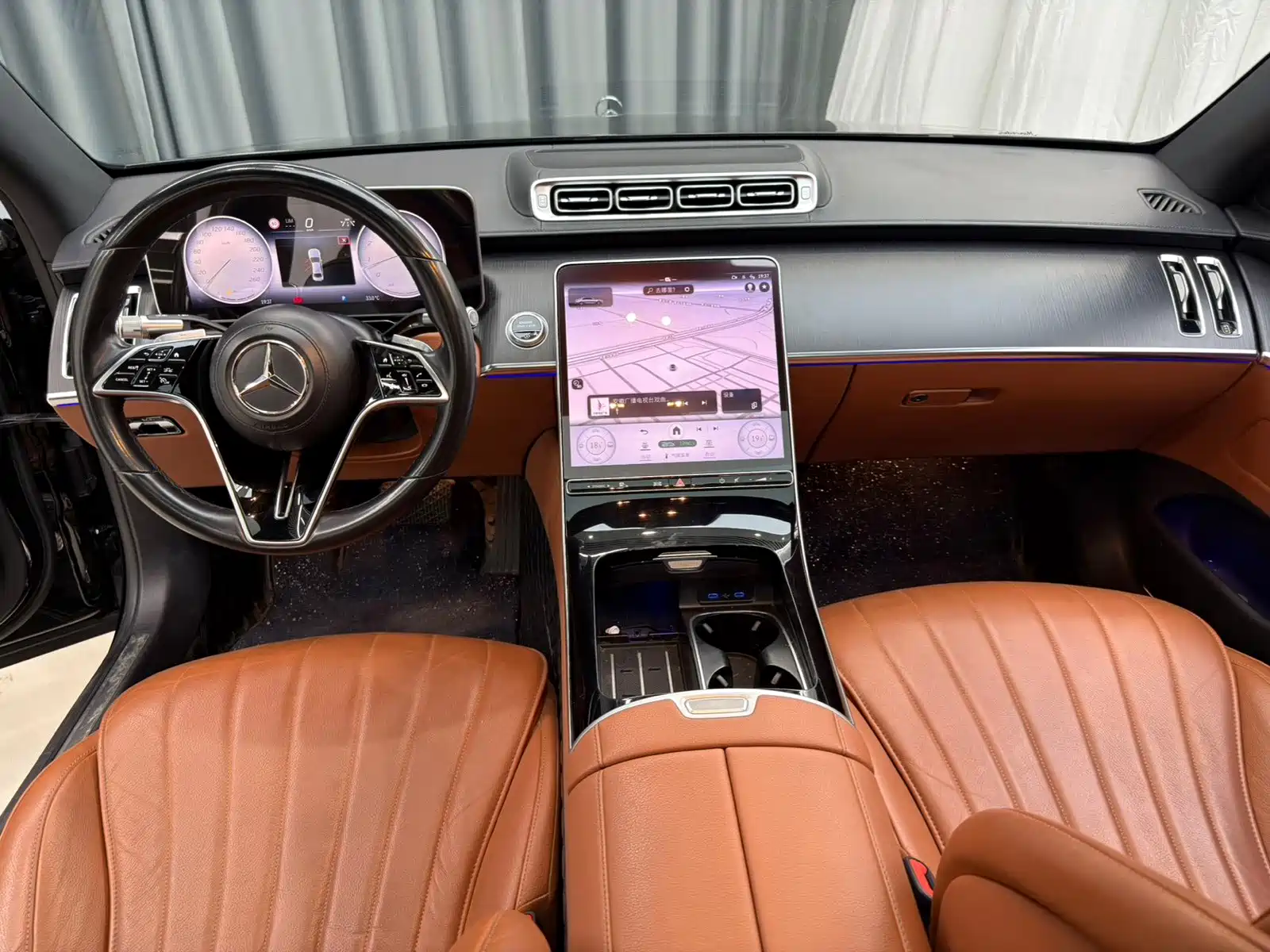 Фото 7 - Mercedes-Benz S-Class