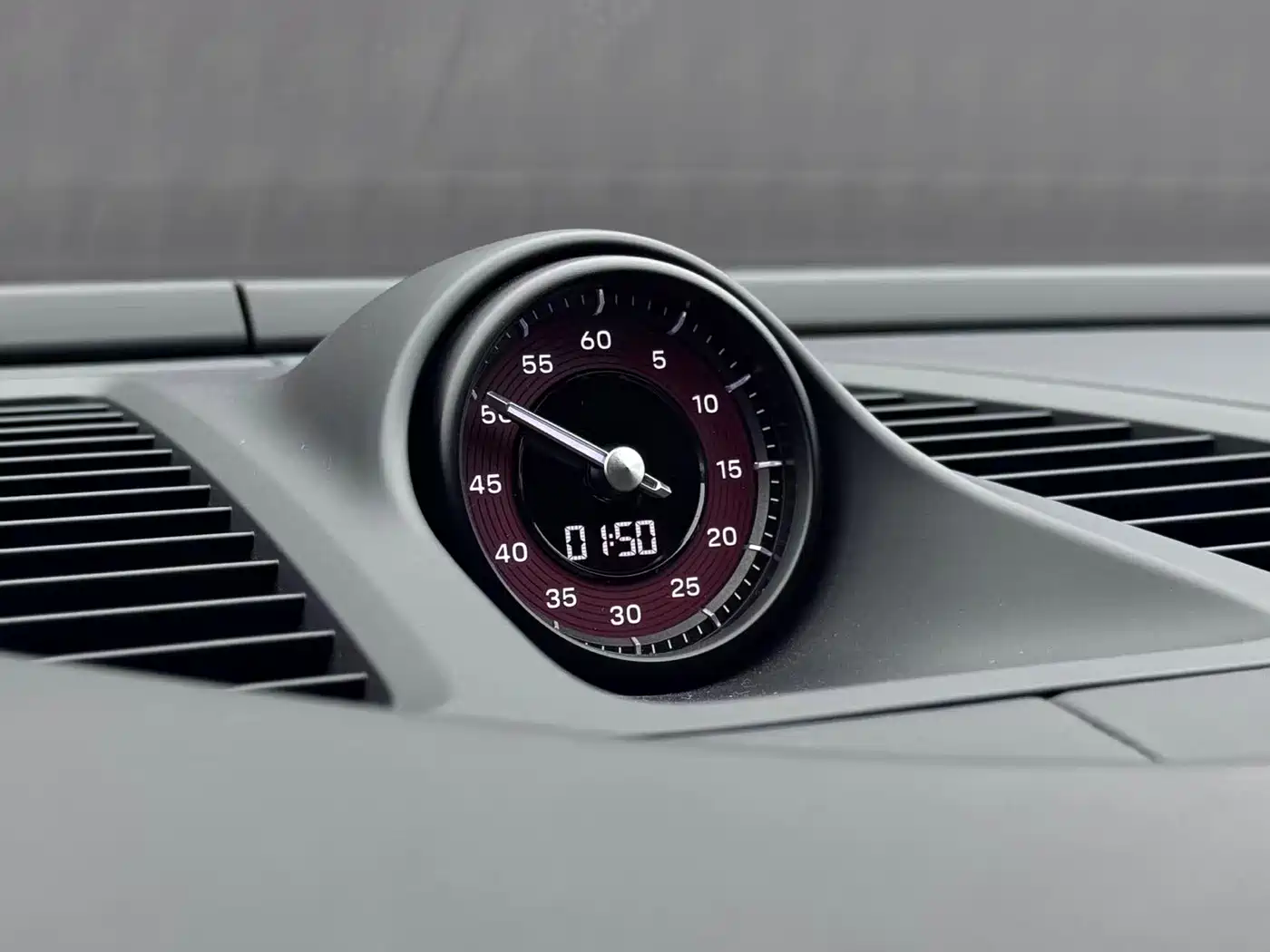 PORSCHE MACAN NEW ENERGY