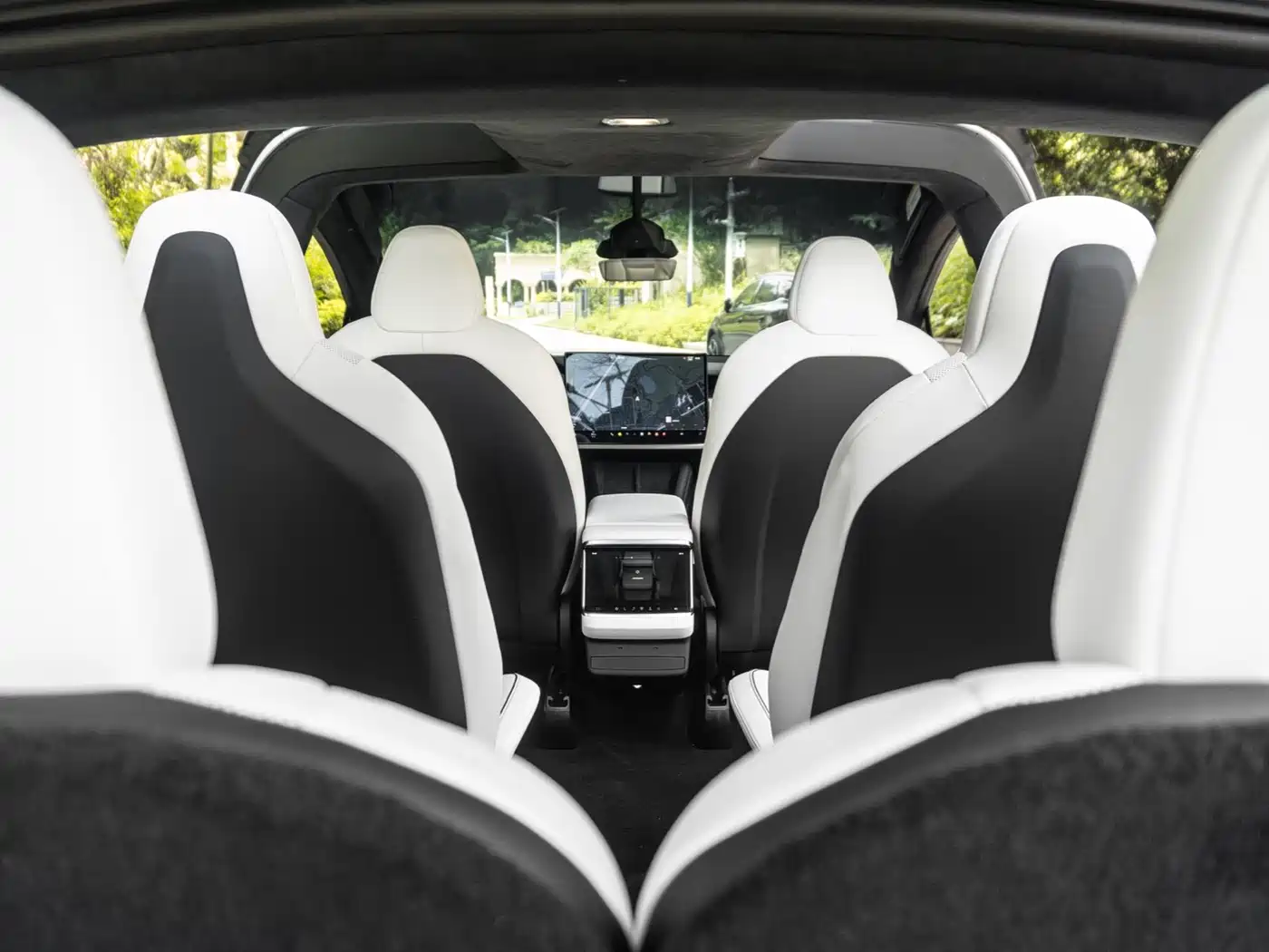 Tesla Model X 2023 Tri-motor AWD Plaid фото 18