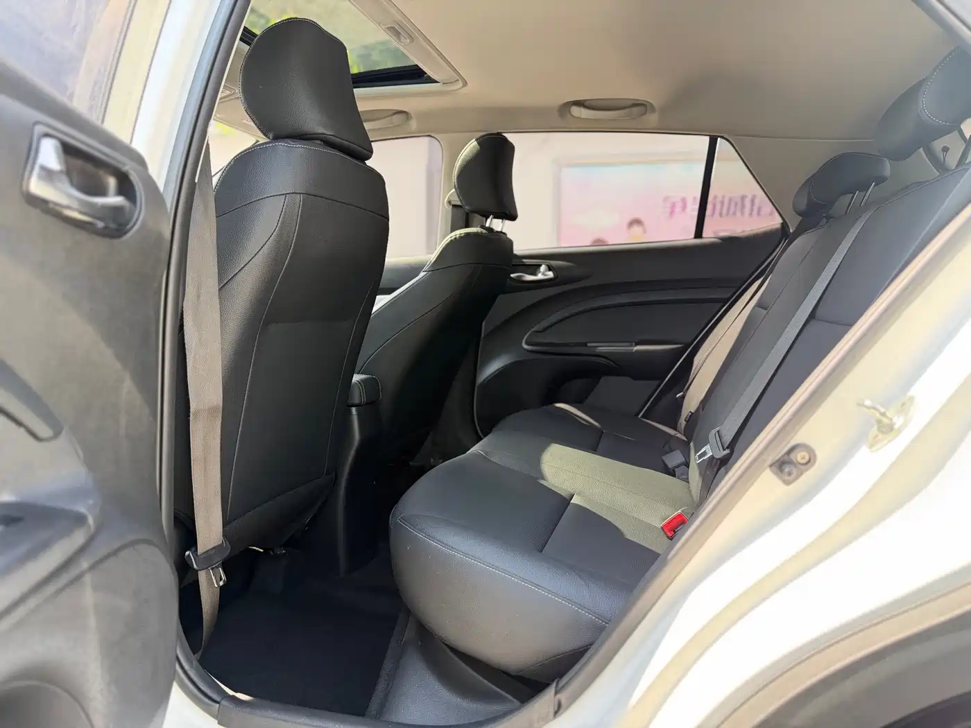 Kia KX1 2021 1.4L CVT Sunroof Version фото 11