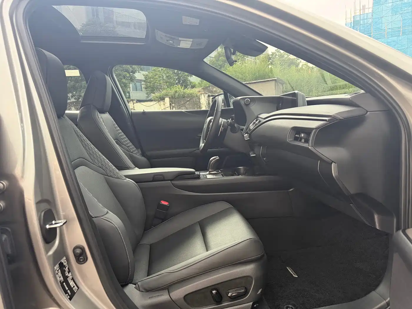 Lexus UX Electric 2022 2020 300e Pure Yue Edition