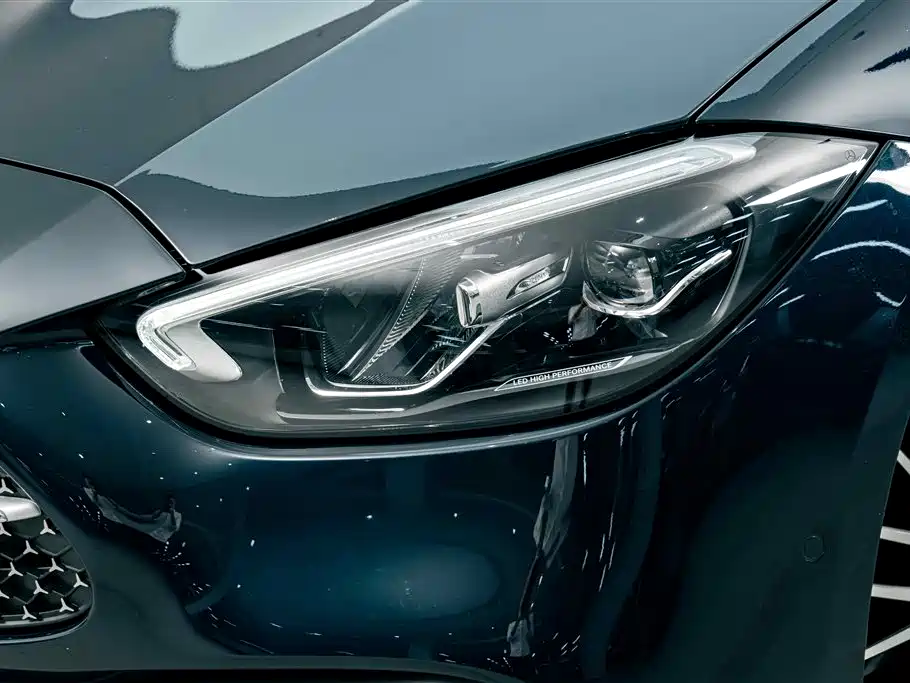 Mercedes-Benz C-Class 2024 Facelift III C 260 L Sport фото 4