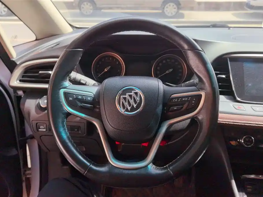 Buick GL6 2018 18T 6-Seater Premium фото 15