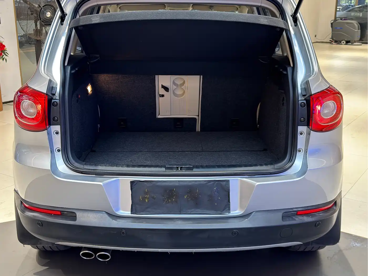 Volkswagen Tiguan 2010 2.0TSI Automatic 4WD Elite фото 19