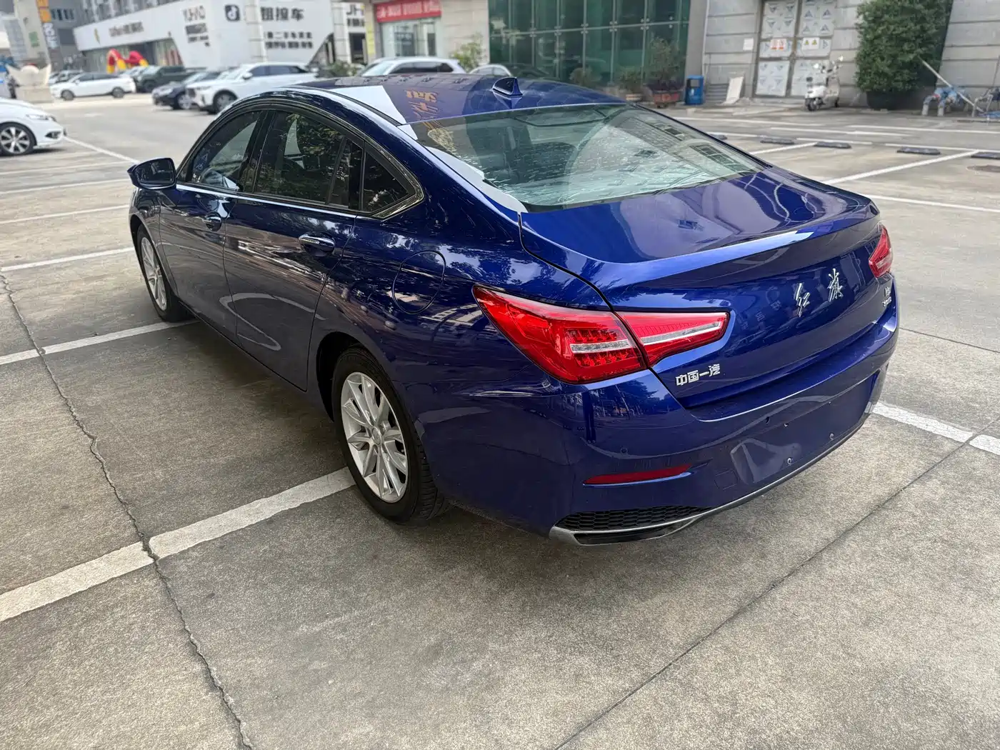 Hongqi H5 2018 30TD Dynamic Edition фото 8
