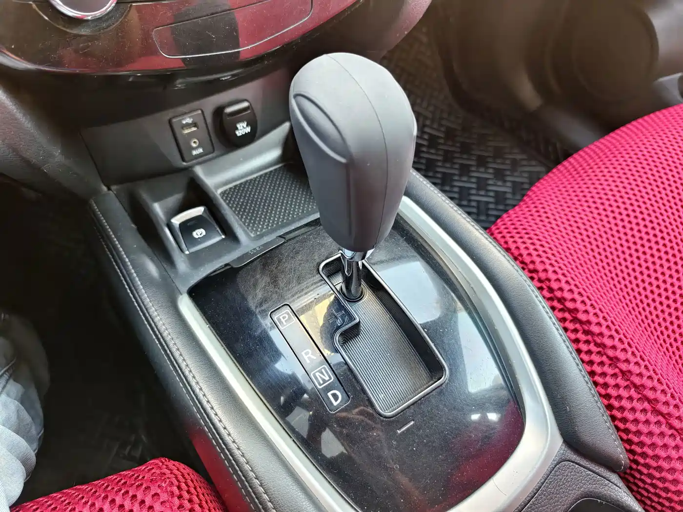 Фото 15 - Nissan X-Trail