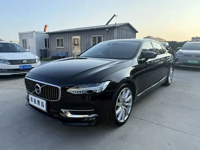 Volvo S90 2020