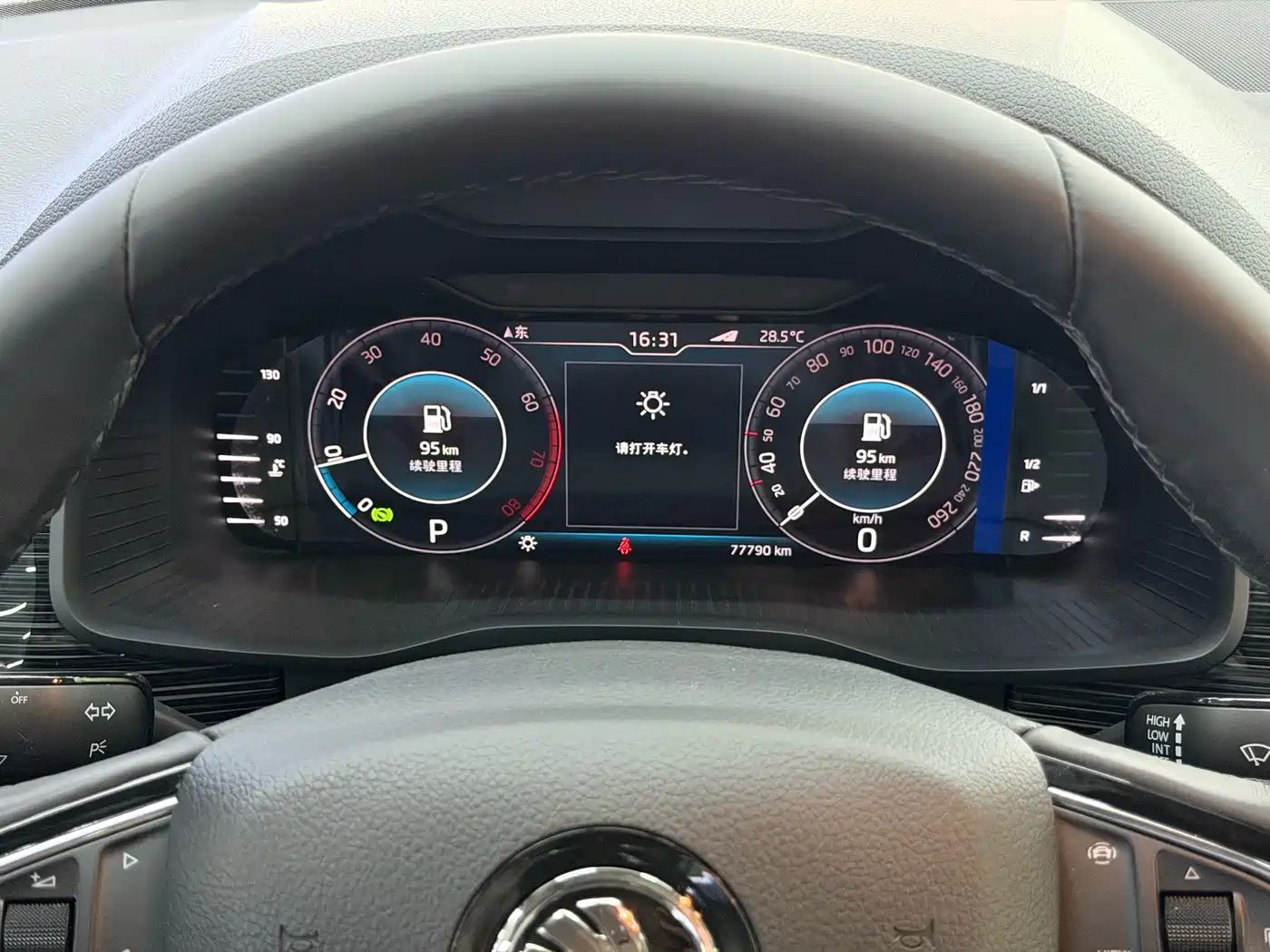 Škoda Kodiaq 2019 Facelift TSI330 7-Seater 2WD Luxury Premium Edition China V фото 16