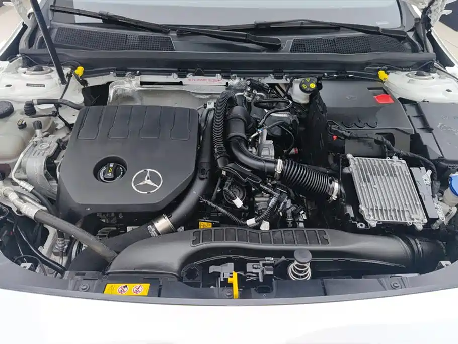 Mercedes-Benz A-Class 2023 A 200 L Fashion фото 10