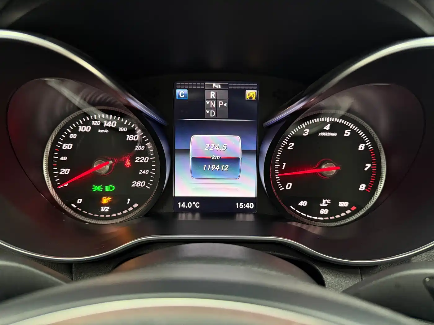 Mercedes-Benz C-Class 2016 C 180 L Sport фото 15