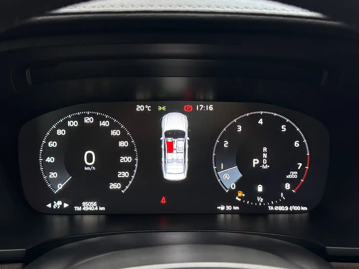 VOLVO S90
