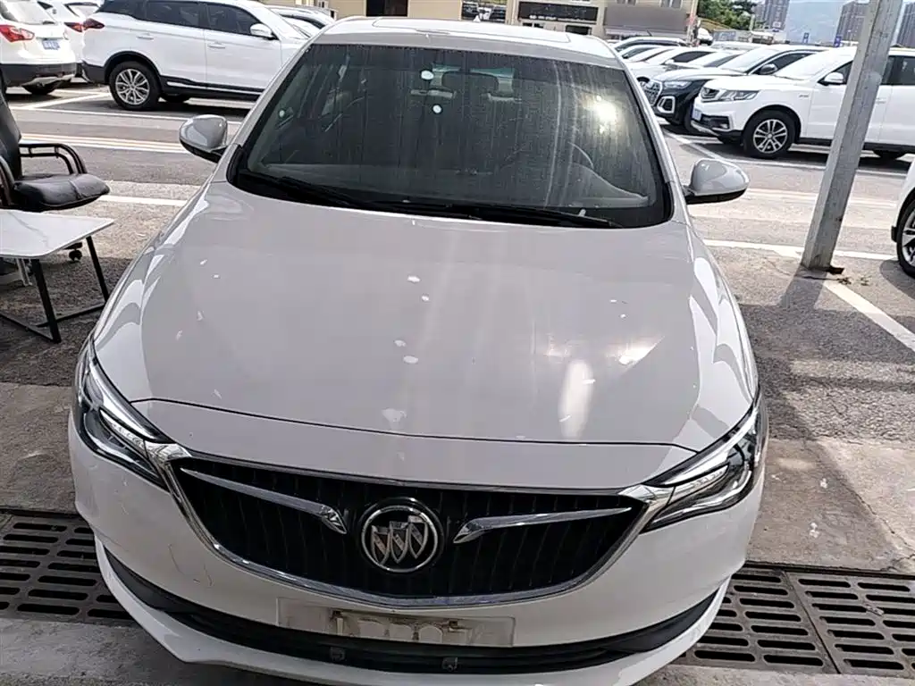 Buick Excelle 2019 18T Auto Connected Elite China VI фото 3