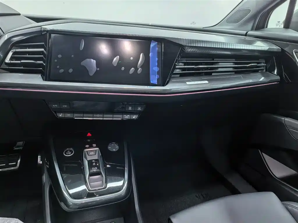 Audi Q4 e-tron 2026 2024 40 e-tron Creation Edition