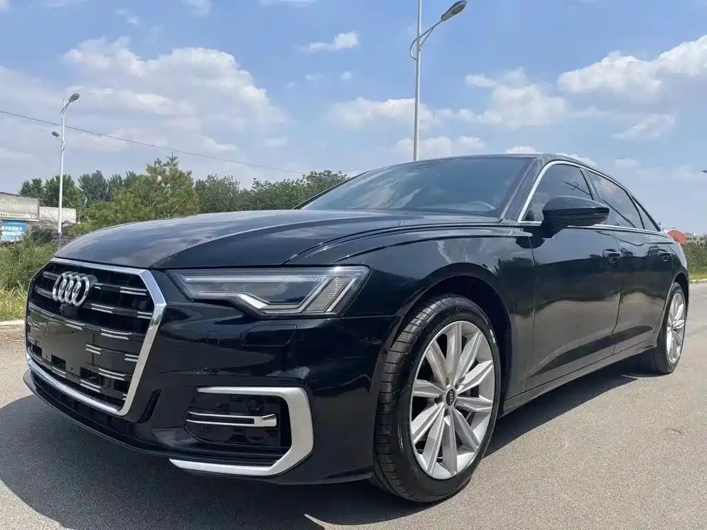 Photo 1 - Audi A6L