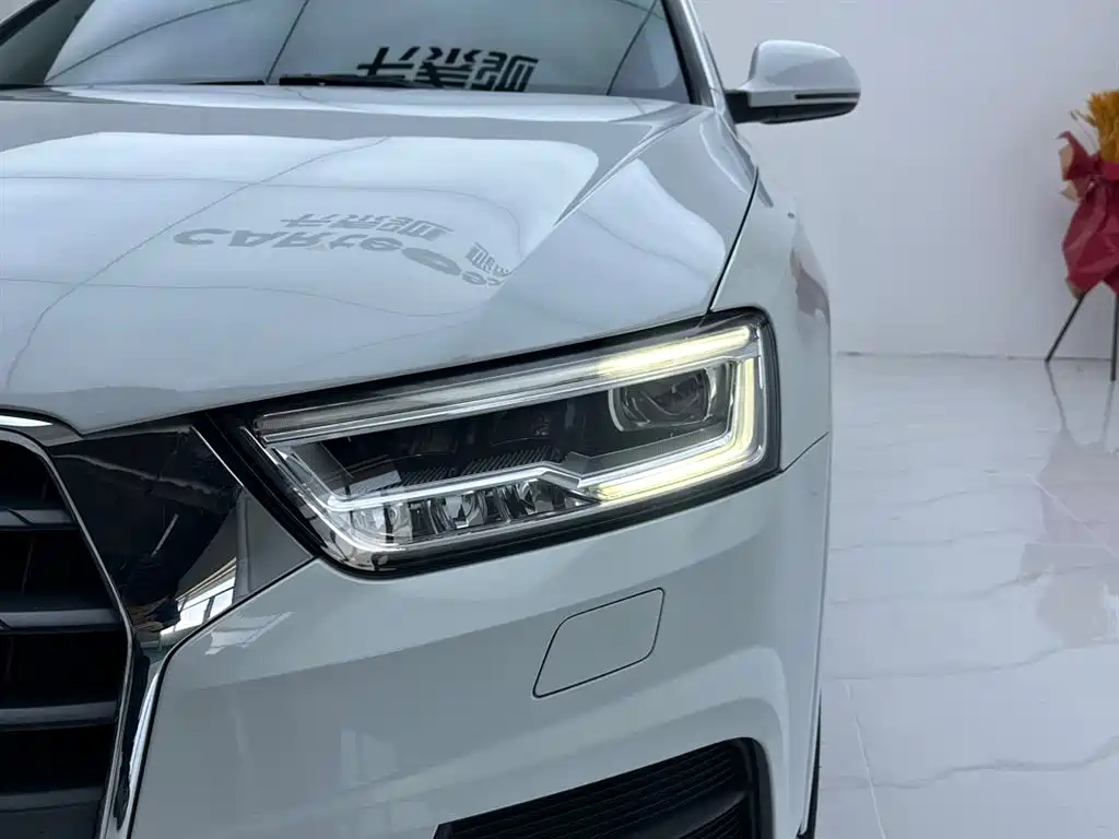 Audi Q3 2018 30th Anniversary Edition 30 TFSI Fashion фото 9