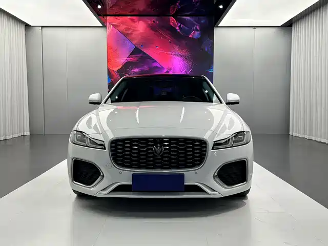 Jaguar XFL 2021 XFL 2.0T P250 2WD Premium Luxury Edition — фото 2