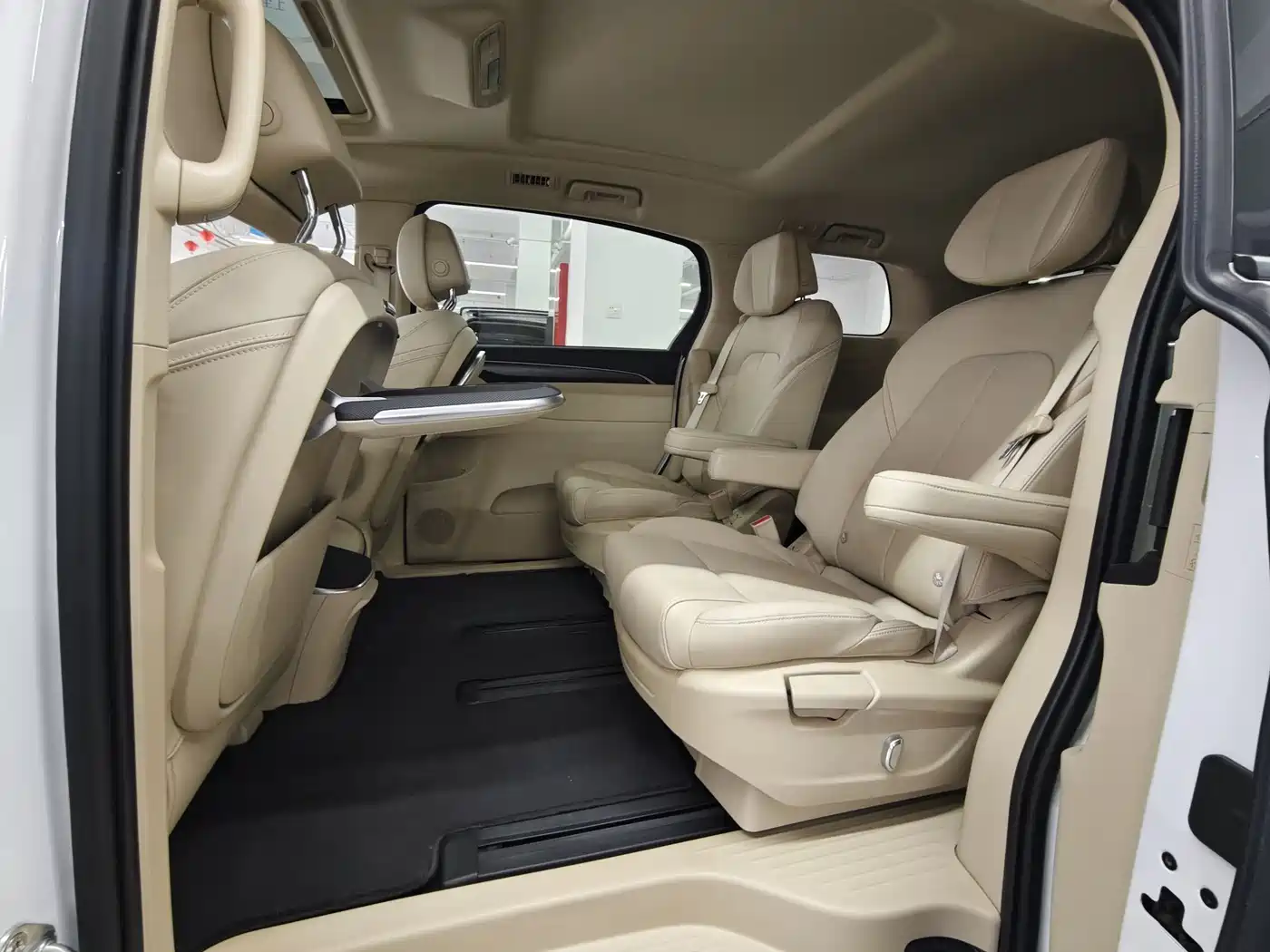 Buick GL8 2023 ES Landmaster Exclusive фото 11