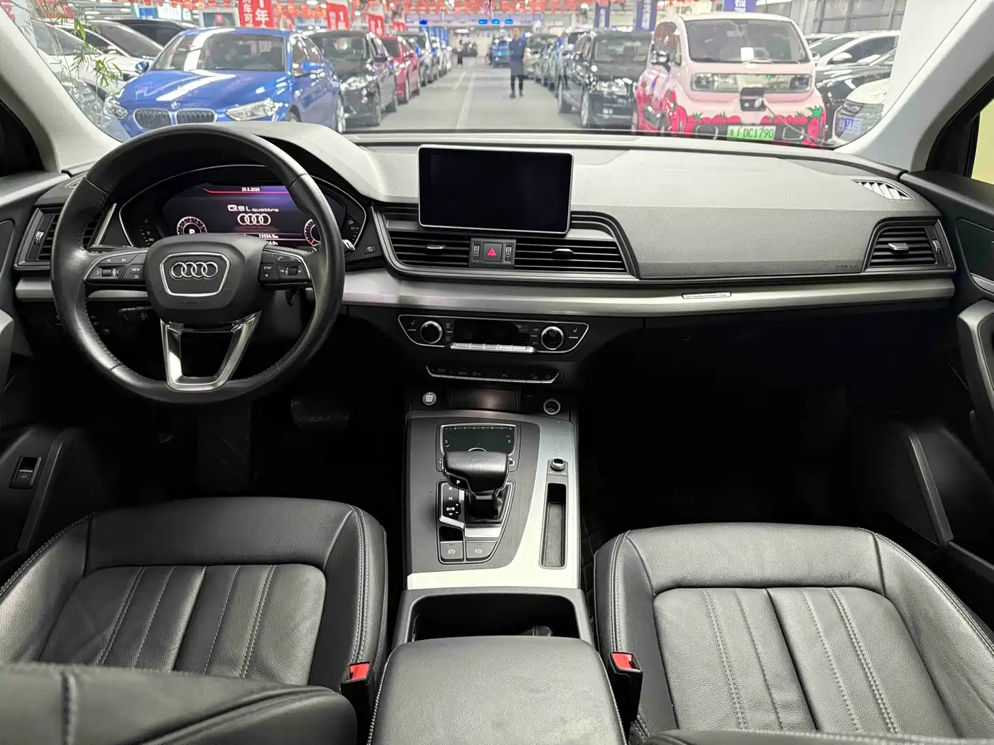 Audi Q5L 2020 Facelift 40 TFSI Honor Fashion фото 6