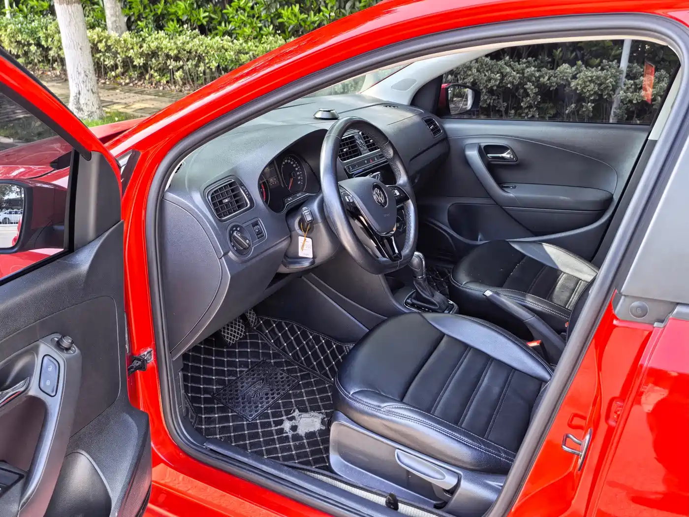 Volkswagen Polo 2018 1.5L Auto Comfort фото 4
