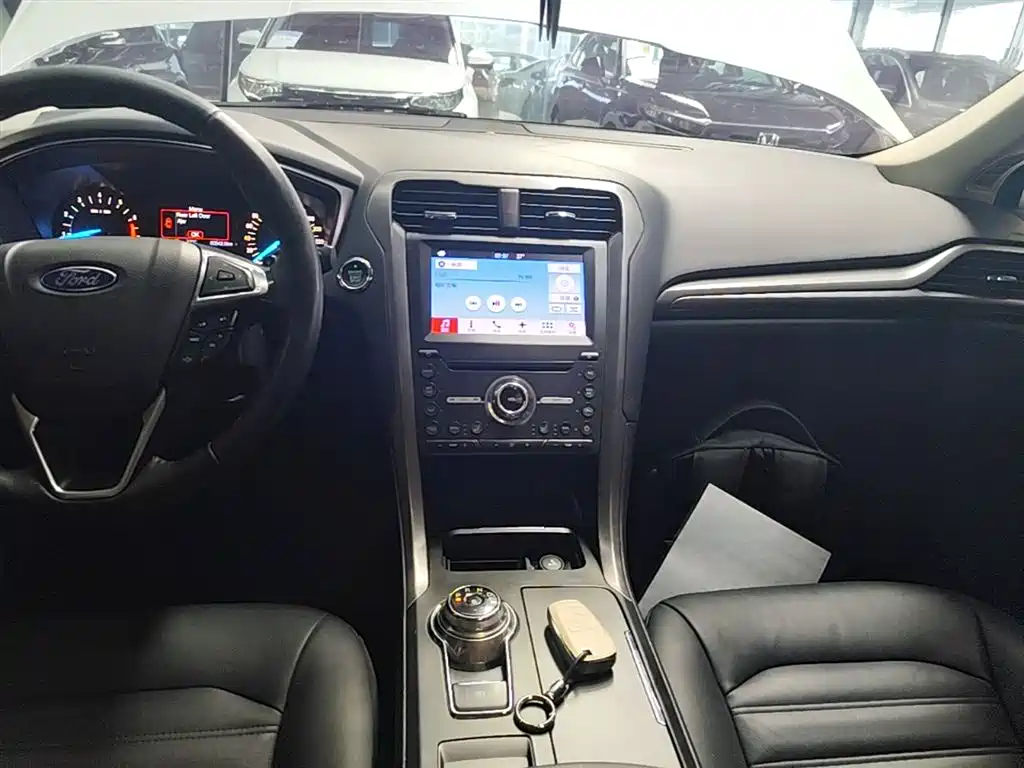 FORD MONDEO