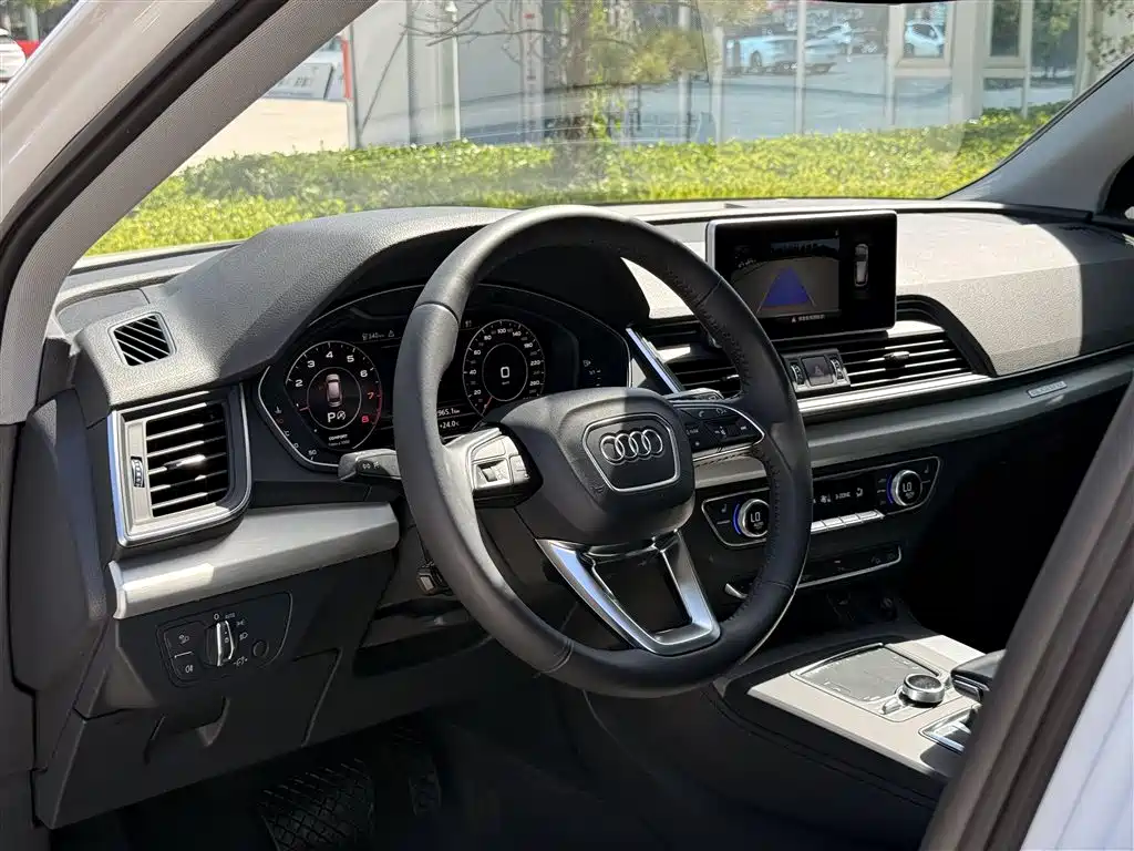 Audi Q5L 2020 40 TFSI Prestige Fashion фото 6