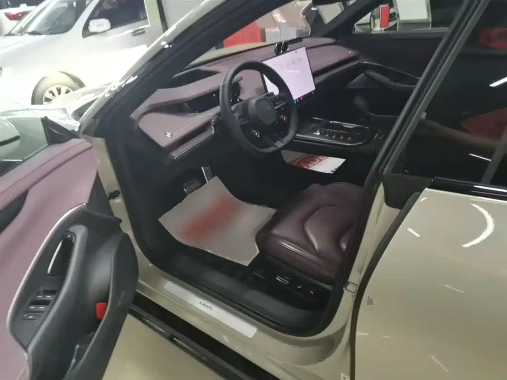 Xiaomi Auto Xiaomi SU7 2024 AWD Max Founder's Edition фото 15
