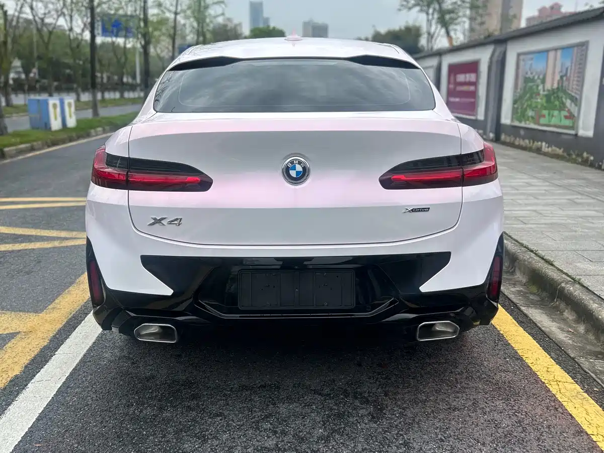 BMW X4 2022 xDrive 25i M Sport Package фото 14