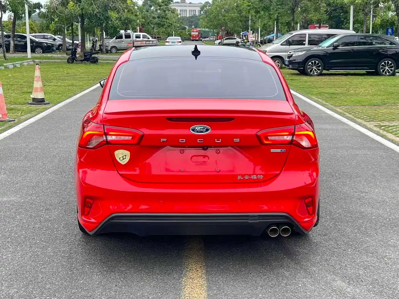 Photo 35 - Ford Focus