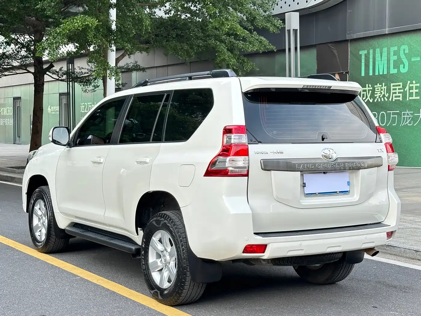 Toyota Prado 2016 2.7L Auto Standard Edition фото 23