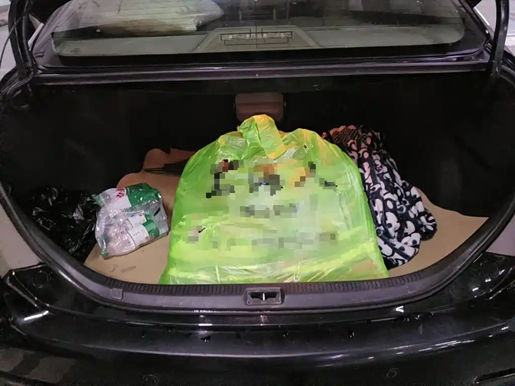 Photo 13 - Toyota Camry