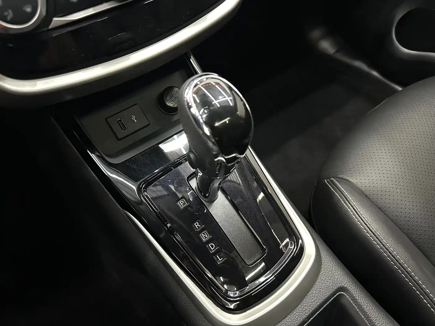Nissan Tiida 2023 2023 1.6L CVT Smart Drive Edition