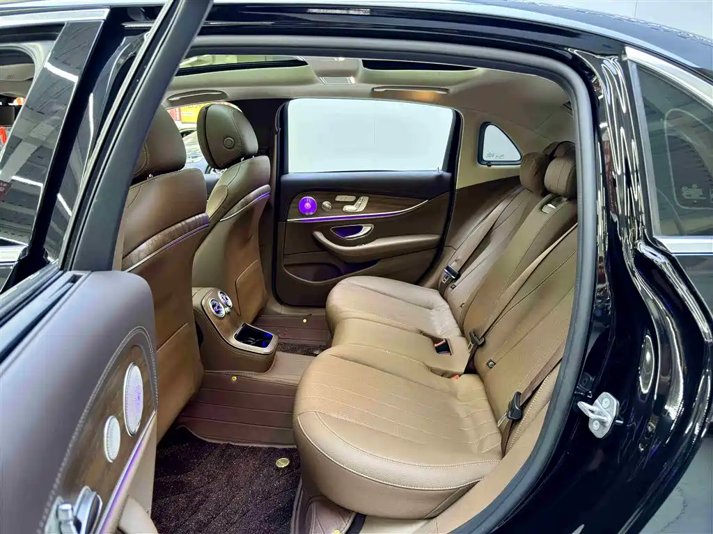 Mercedes-Benz E-Class 2023 Facelift E 300 L Luxury фото 8