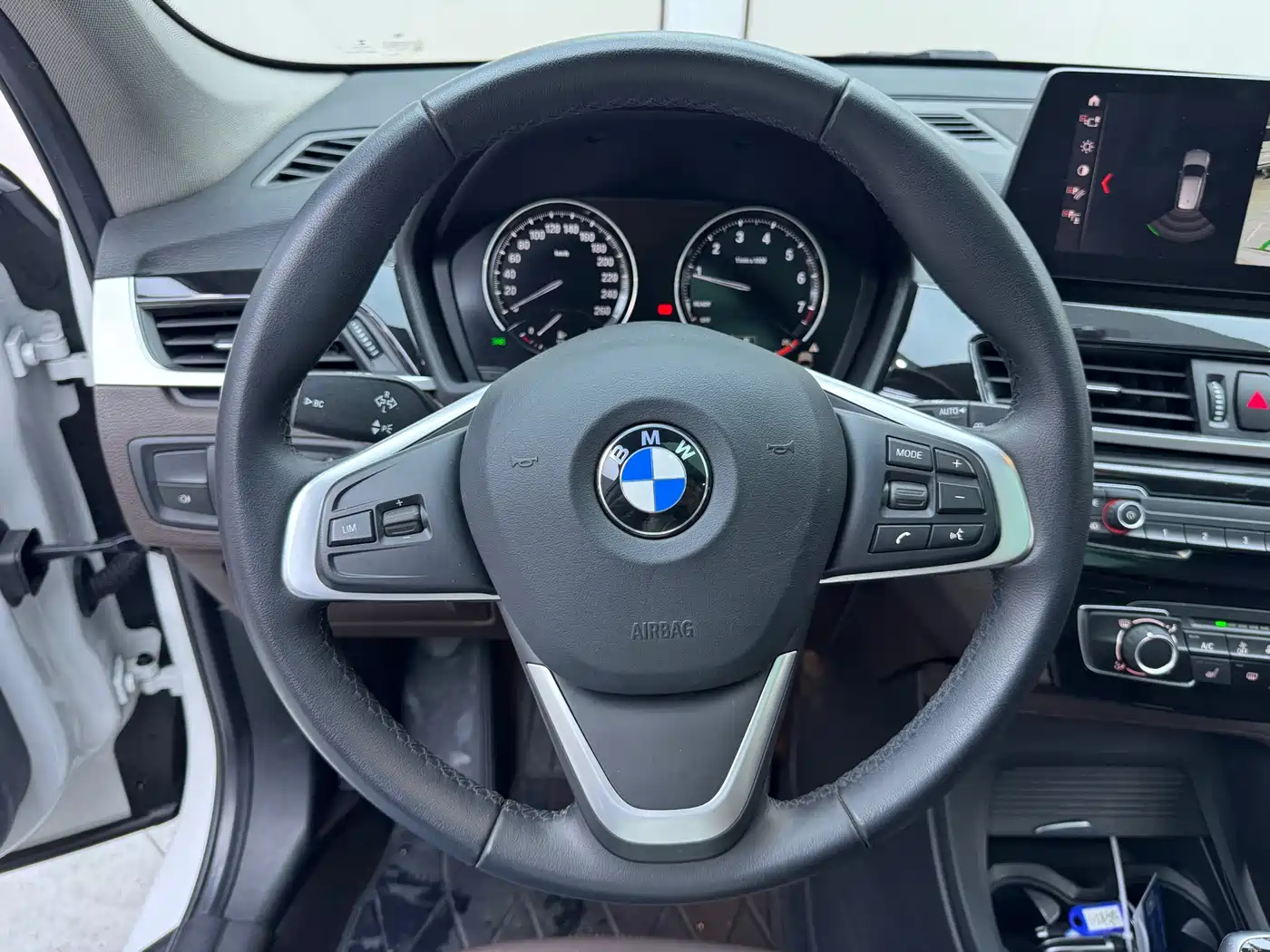 BMW X1 2021 sDrive20Li Fashion фото 11