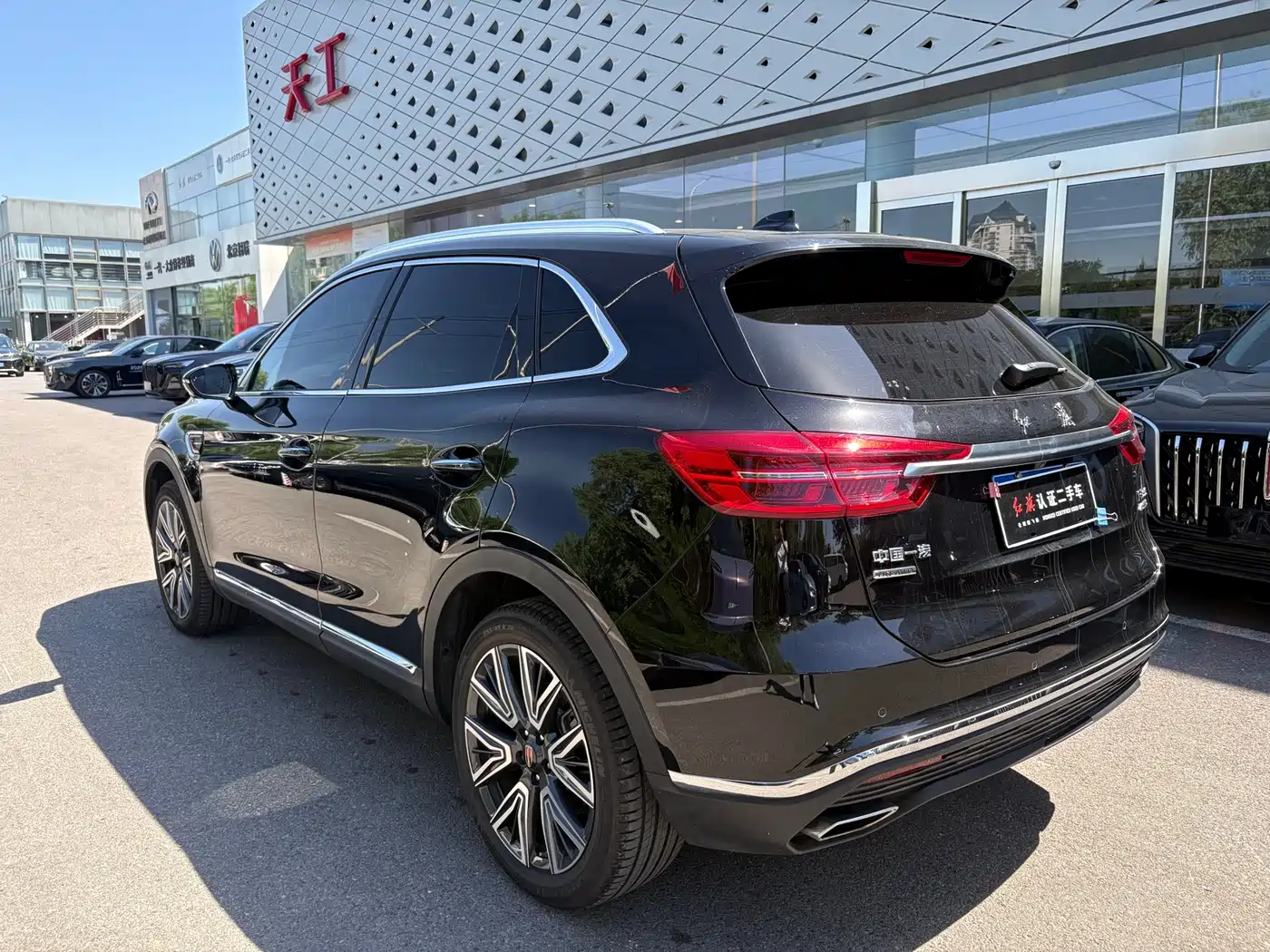Hongqi HS5 2022 2.0T Smart Connect Flagship AWD Edition фото 3