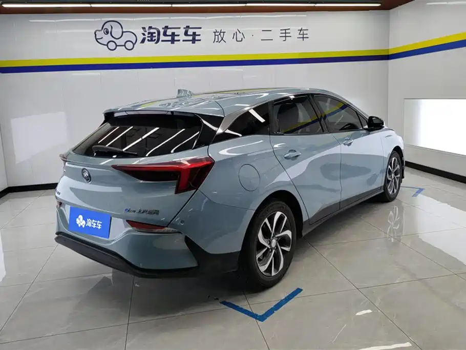 BUICK SLIGHTLY BLUE 6