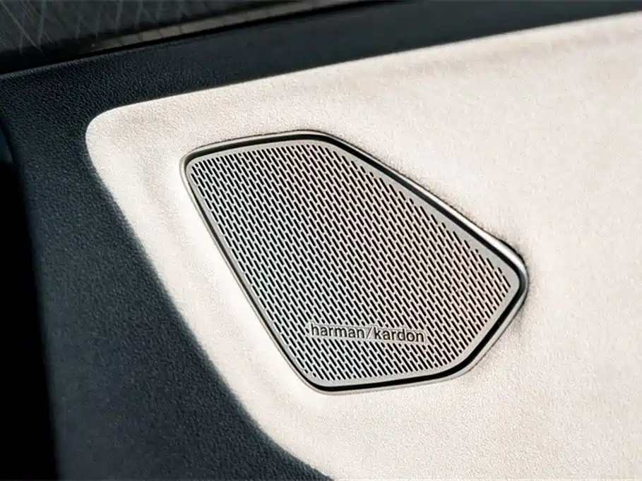 Volkswagen Talagon 2025 450TSI R-Line 6-Seater фото 23