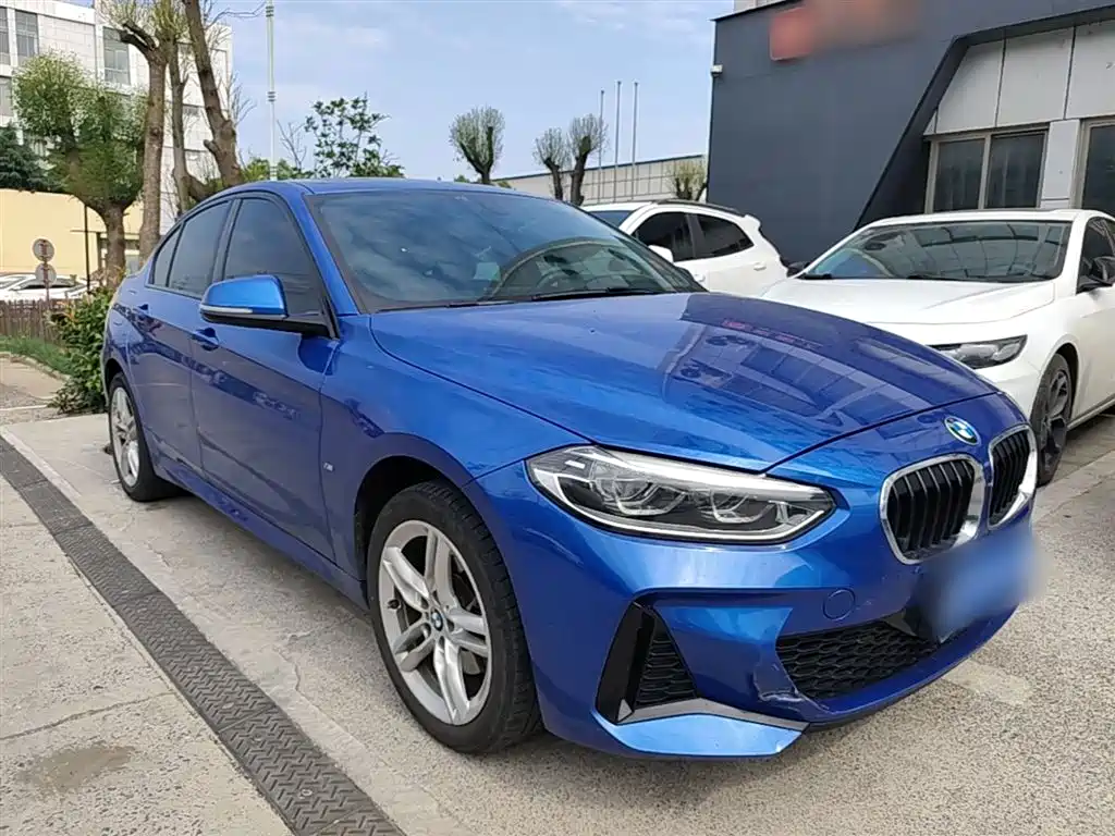 BMW 1 Series 2020 Model 120i M Sport Package фото 4