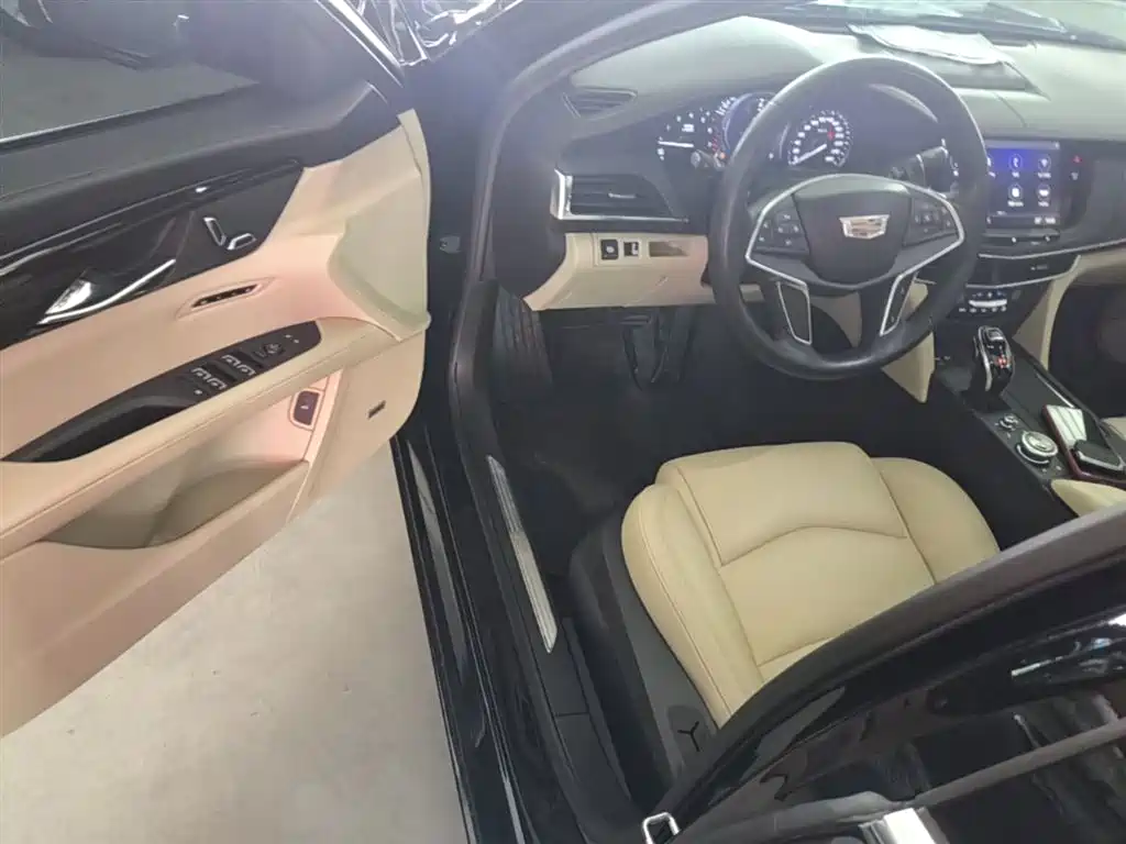Cadillac CT6 2021 28T Fashion фото 16