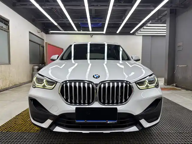 BMW X1 2022 sDrive25Li Leading