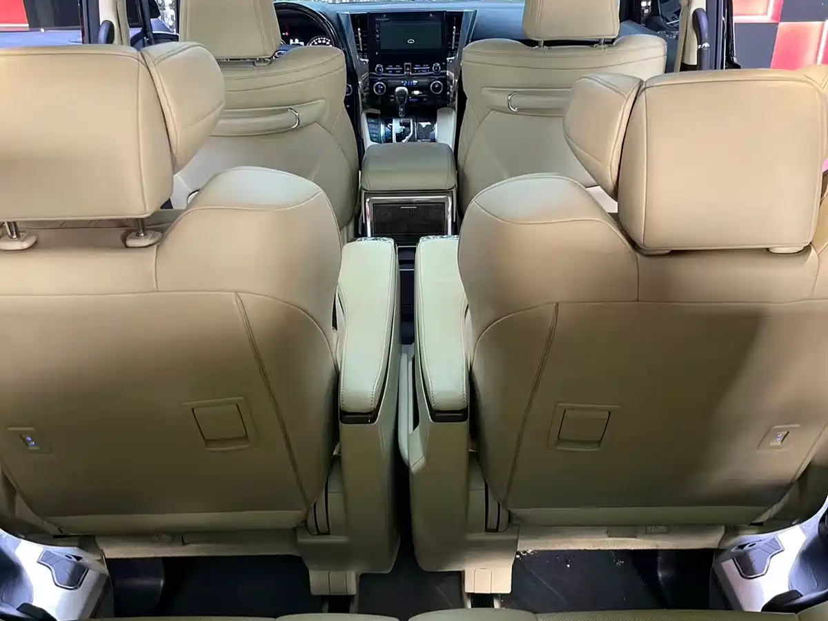 Toyota Alphard 2018 3.5L Premium фото 18