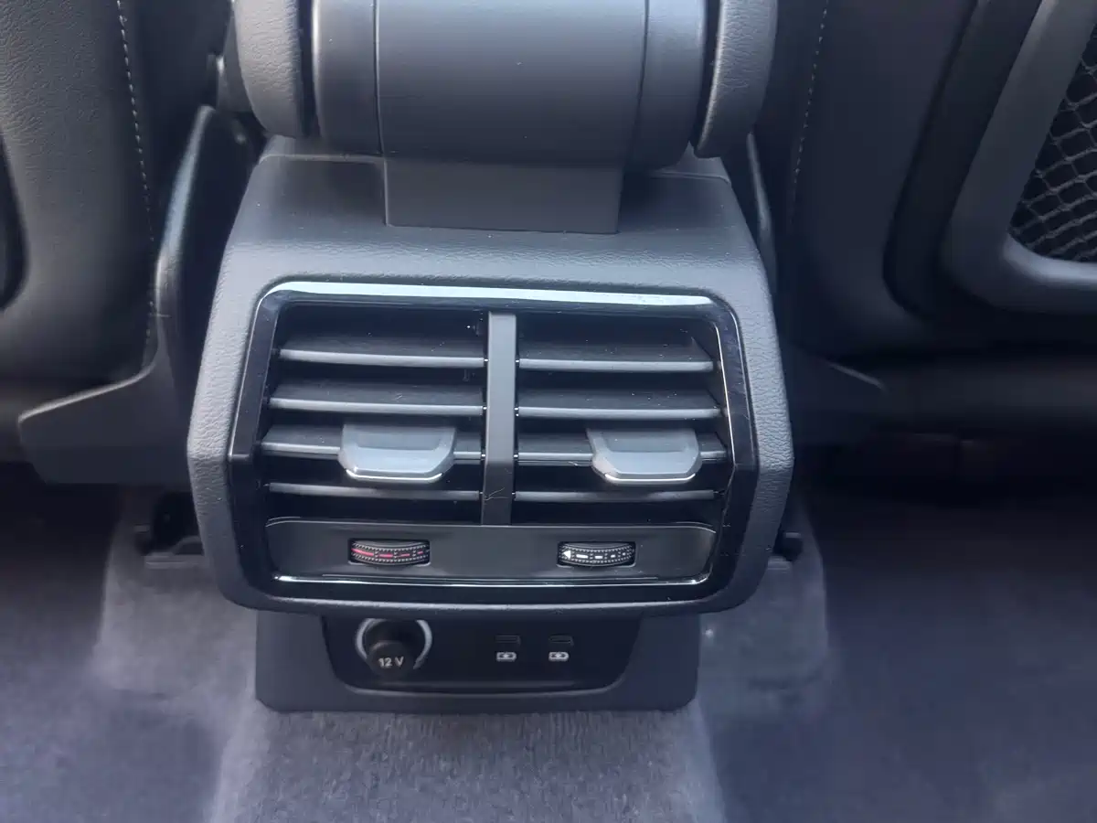 Audi Q3 2023 35 TFSI Fashion Dynamic (1.4T) фото 8