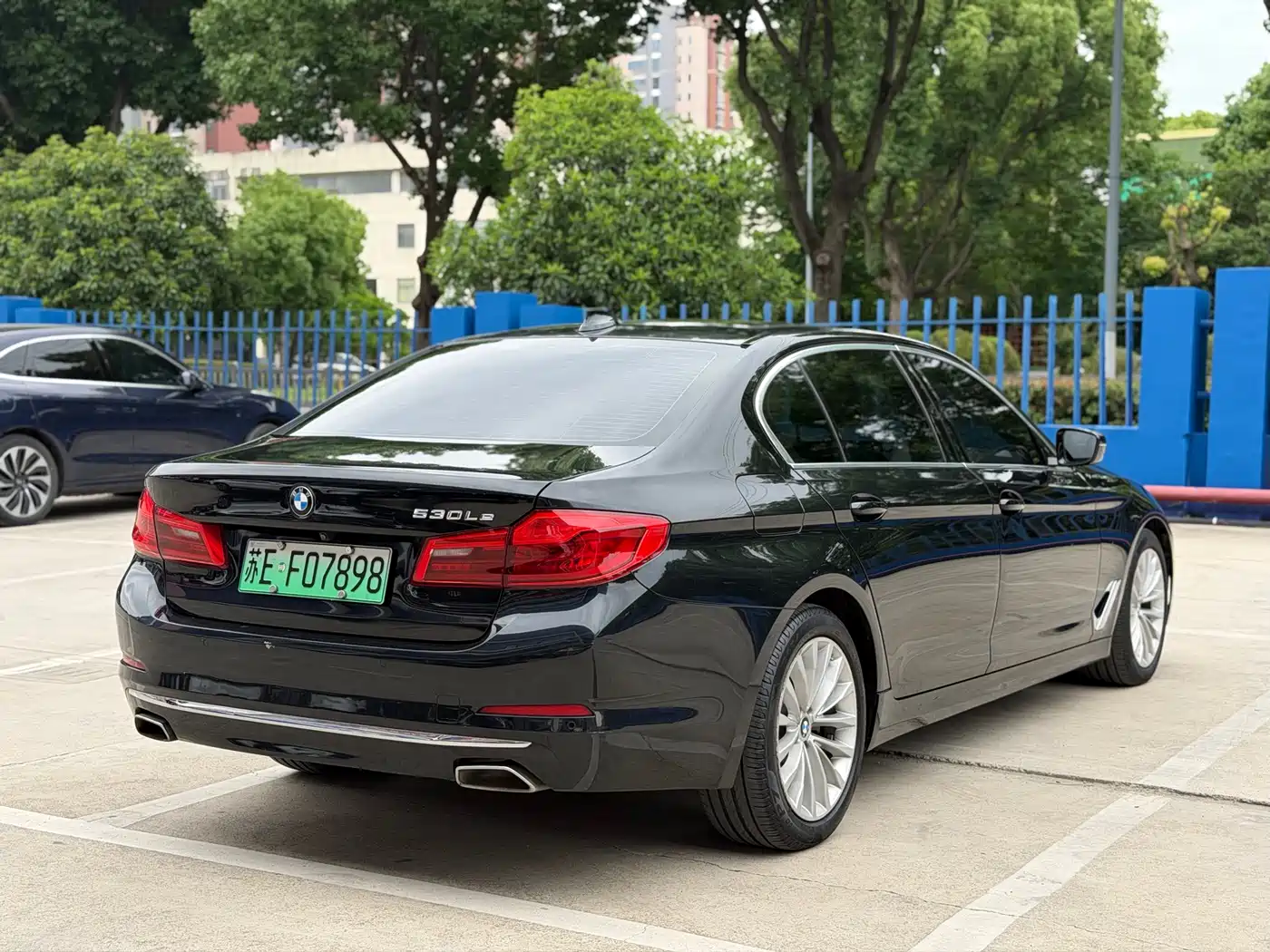 BMW 5 Series New Energy 2020 530Le Range Upgrade Luxury Package фото 15