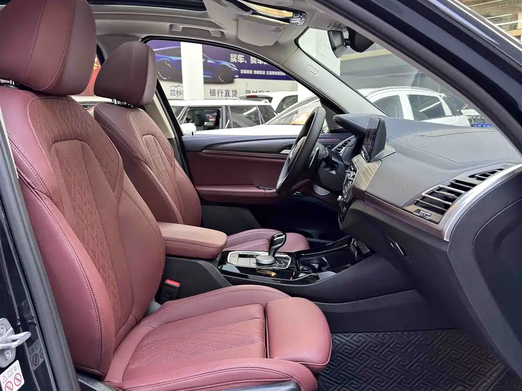 BMW X3 2022 xDrive30i Leading M Night Package фото 8